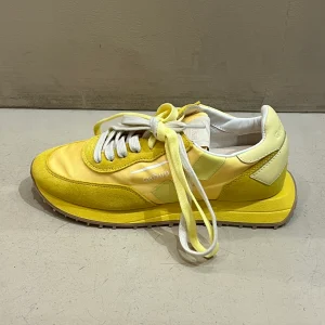 MD06 Baskets Rush Low Wom Mononyl Suede Yellow