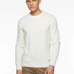 Chandail en tricot texturé