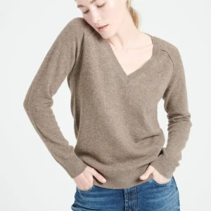 Pull col V femme en cachemire taupe - LILLY 6
