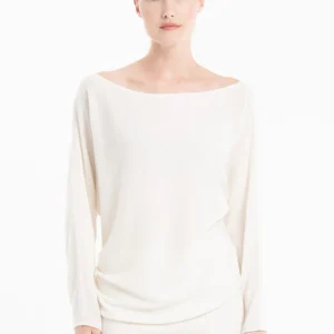 Pull col épaule dénudée femme en cachemire blanc écru - NAMI 24